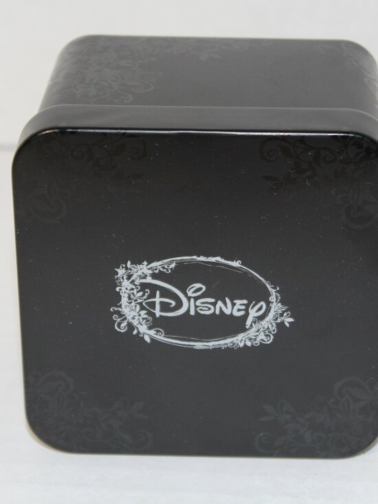 Disney Mickey & Minnie by ewatchfactory W002335 NEW IN BOX main image 9